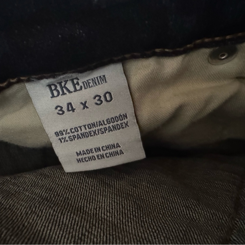 BKE BUCKLE CURVY STRAIGHT LEG HIGH RISE JEANS - Picture 2 of 9